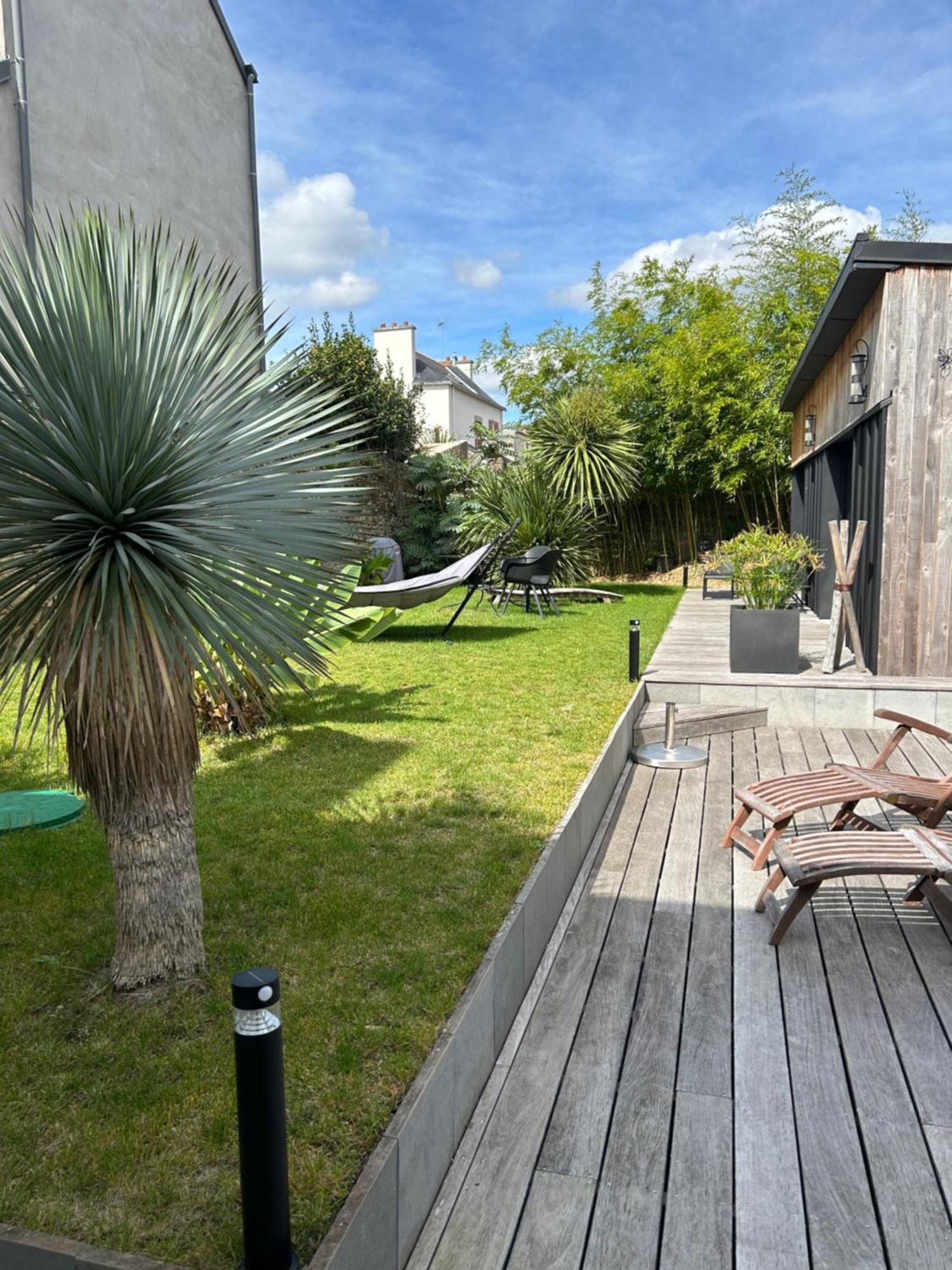Adorable Guest House Au Calme A 3 Min Du Port Ванн Экстерьер фото
